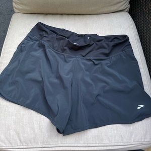 Brooks Sherpa running shorts
